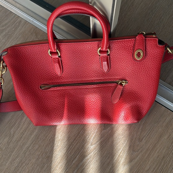 Red Coach purse - Picture 3 of 4